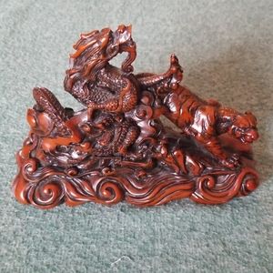 Dragon and Tiger Figurine
